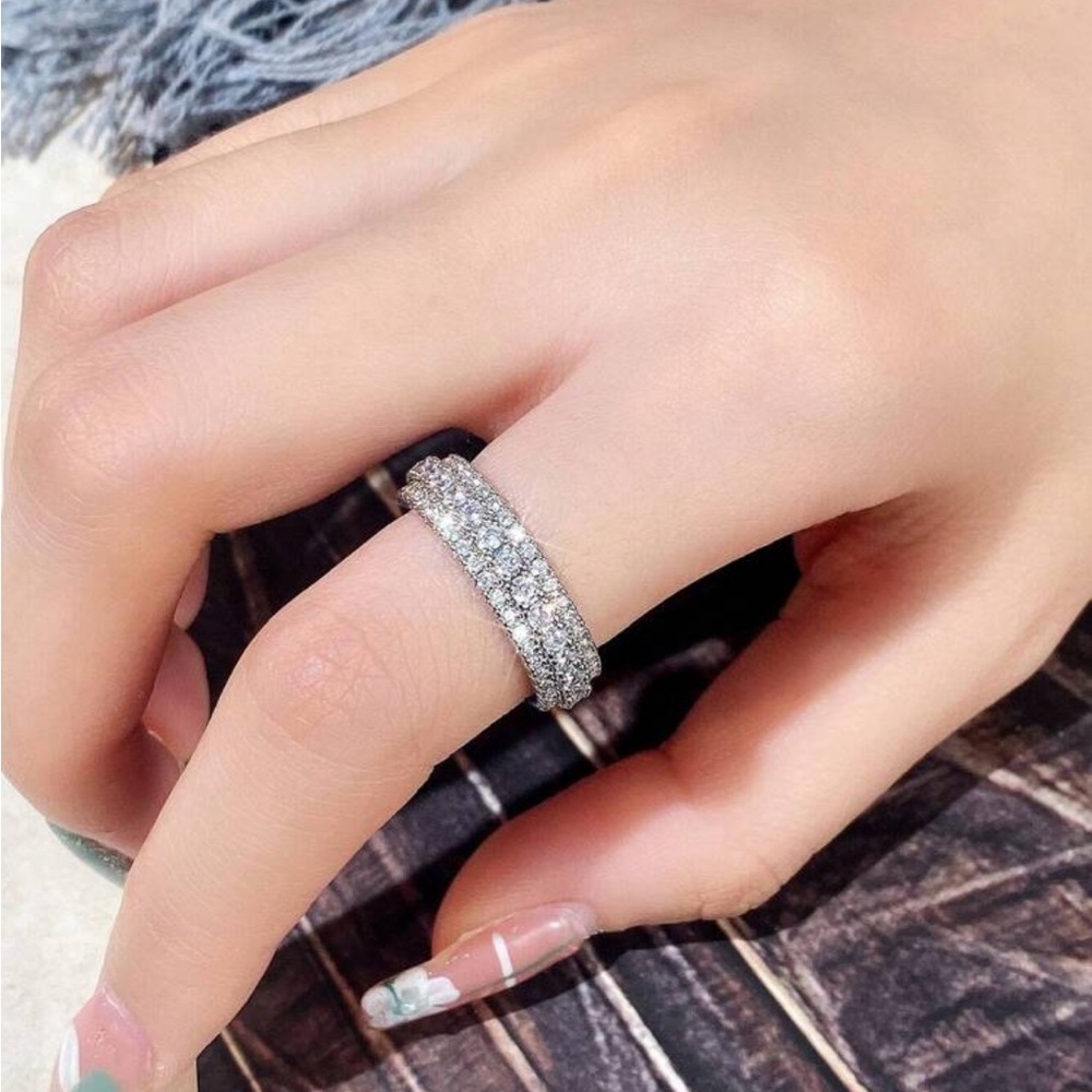 Silver Ring with Sparkling Stones